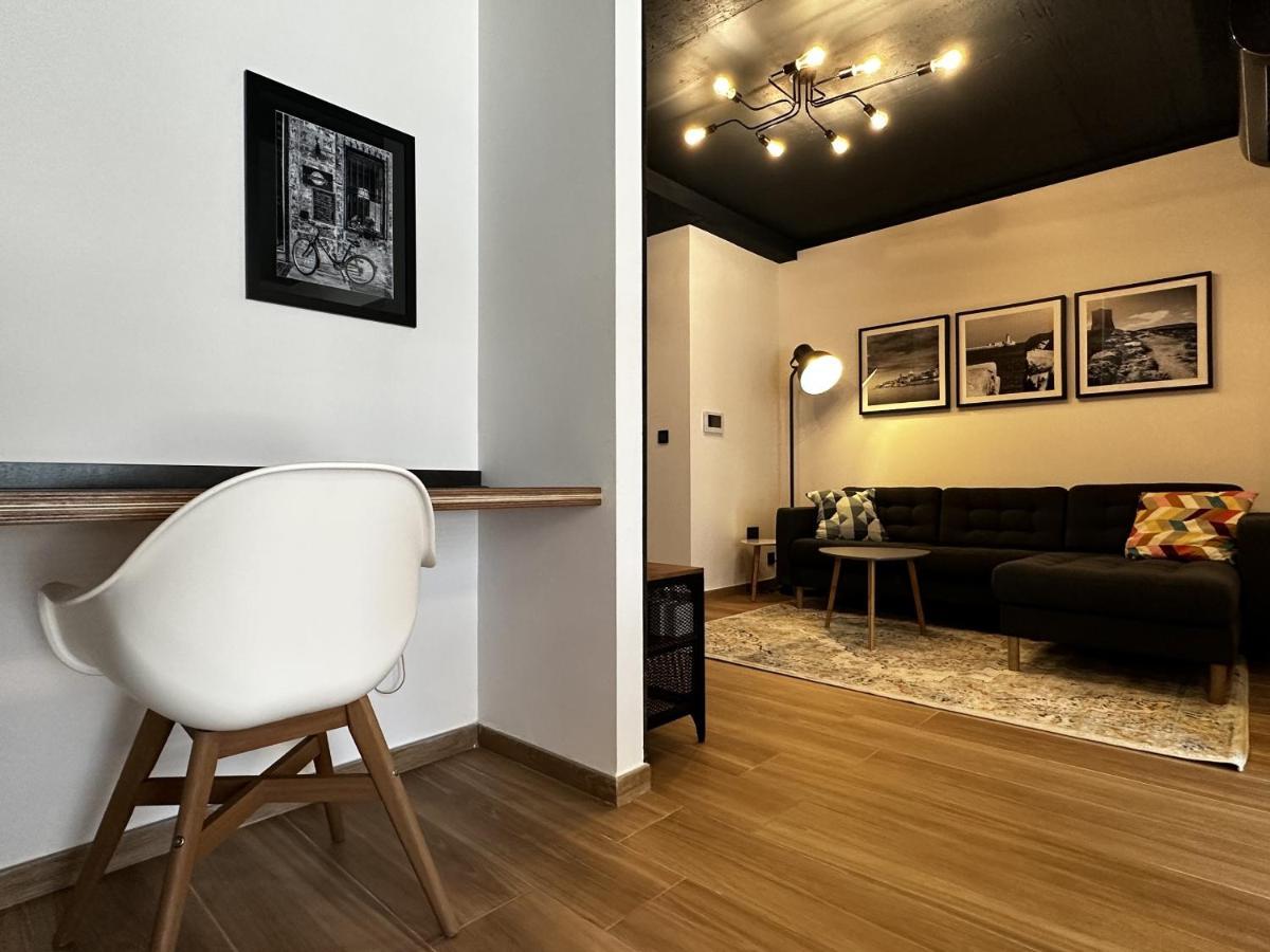 Qawra Holiday Apartment セント・ポールズ・ベイ エクステリア 写真