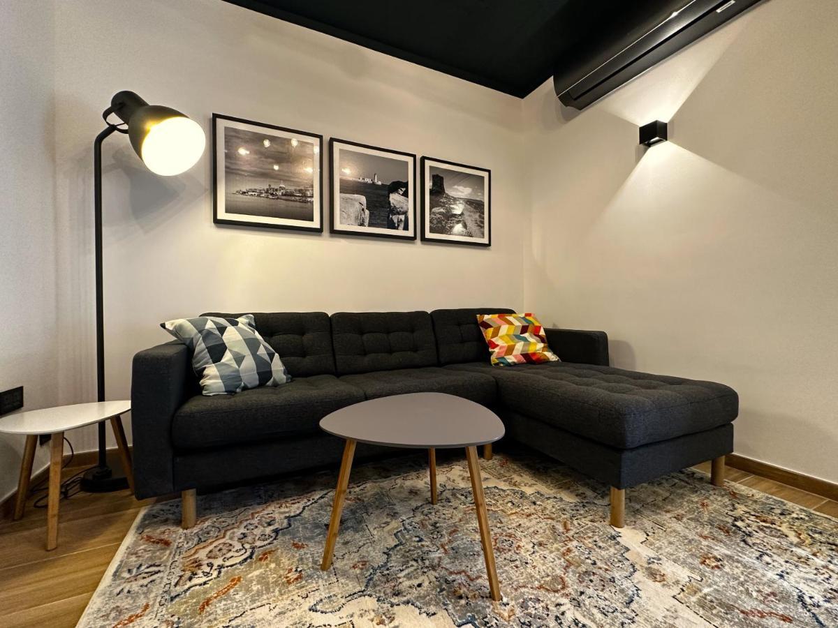 Qawra Holiday Apartment セント・ポールズ・ベイ エクステリア 写真